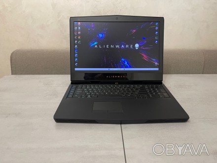 Ігровий ноутбук Dell Alienware 17 R5, 17,3" FHD IPS, i7-8750H, 16GB, 512GB SSD+1