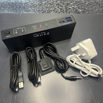 8K DP USB3.0 KVM switch 2x2 перемикач 2 монітора 2 комп'ютери 2 Displayport KVM-. . фото 9