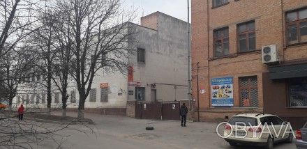 Здається в оренду приміщення вільного призначення 273,1 кв. м.