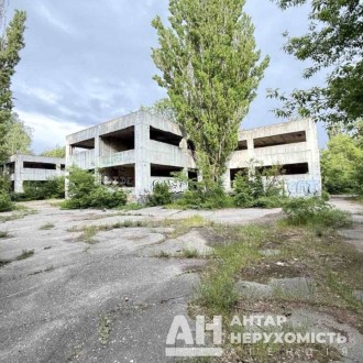 Продається окрема будівля в Кропивницькому. Новониколаевка. фото 5 Продається окрема будівля в Кропивницькому (колишній дитячий садок)
Площа - 2. Новониколаевка. фото 5