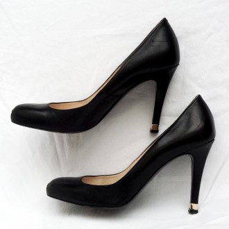 299£ LK Bennett London туфли 40 25,8 см. лодочки на шпильке кожаны. . фото 8 L.K. Bennett London Англия. Женские классические туфли лодочки от британского lu. . фото 8