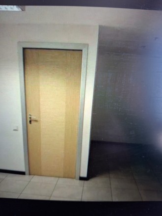 Продам нежитлове приміщення. Гагарина. фото 3 Продам 3к під офіс 1 високий поверх з якісним ремонтом, італійська плитка, німец. Гагарина. фото 3