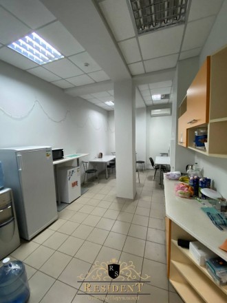Продаж Офіс в центрі міста з орендарями. . фото 3 Продаж Офіс в центрі міста з орендарями (довгий строк з пролонгацією і збільшенн. . фото 3