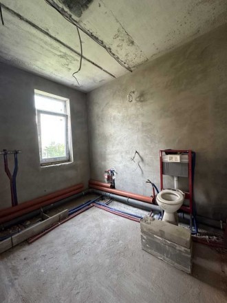 дом, 350.00 кв.м. . фото 9 Без комісії
Продам будинок в котеджному містечку "Home Resort"
Тихе передм. . фото 9