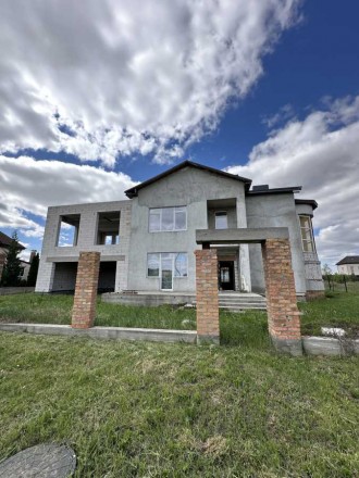 дом, 350.00 кв.м. . фото 3 Без комісії
Продам будинок в котеджному містечку "Home Resort"
Тихе передм. . фото 3