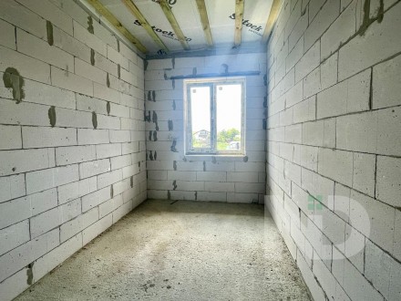 
Общая плошадь 90
Жилая площадь 34.5
Площадь кухни 26
Площадь участка 2 сотки
Єт. . фото 3