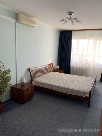 4-комнатная квартира, 113 м.кв.. Київ. фото 1 4-комнатная квартира, 113 м.кв.. Київ. фото 1