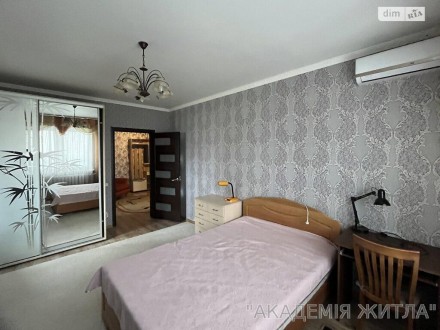 2-комнатная квартира, 68 м.кв.. Київ. фото 1 2-комнатная квартира, 68 м.кв.. Київ. фото 1