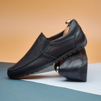 Летние кожаные мокасины с перфорацией Ecco Black Leather 44. Киев. фото 1 Летние кожаные мокасины с перфорацией Ecco Black Leather 44. Киев. фото 1