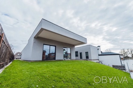 Продам дом Осокорки 235 м2 с выходом на воду
