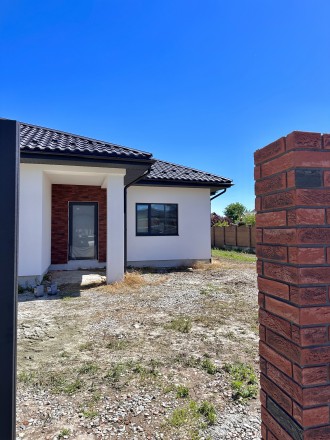 Продаж Будинку!!! 12 сот землі. . фото 3 Продається одноповерховий особняк, з гаражем та власним подвірям - 140м2, з діля. . фото 3