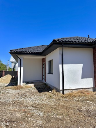 Продаж Будинку!!! 12 сот землі. . фото 4 Продається одноповерховий особняк, з гаражем та власним подвірям - 140м2, з діля. . фото 4