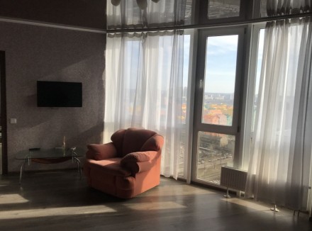 видовая квартира на 28 эт пр Соборности 30 жк київська венеція. Київ. фото 1 видовая квартира на 28 эт пр Соборности 30 жк київська венеція. Київ. фото 1
