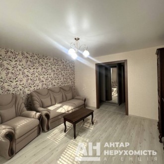 Продається 4-к квартира в Кропивницькому , р-н Центр. Центр. фото 5 Продається 4-к квартира в Кропивницькому , р-н Центр
Площа - 85 М²
Пов. Центр. фото 5