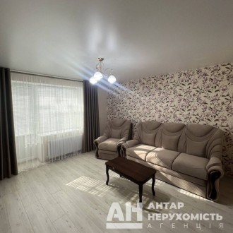 Продається 4-к квартира в Кропивницькому , р-н Центр. Центр. фото 4 Продається 4-к квартира в Кропивницькому , р-н Центр
Площа - 85 М²
Пов. Центр. фото 4