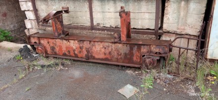 Продам опорную концевую балку для кран-балки 3-5 тонн.. Кривий Ріг. фото 1 Продам опорную концевую балку для кран-балки 3-5 тонн.. Кривий Ріг. фото 1