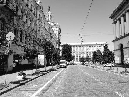 Кімната поруч Філармония , Метро Хрещатик. Київ. фото 1 Кімната поруч Філармония , Метро Хрещатик. Київ. фото 1