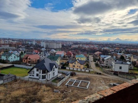 Номер оголошення на сайті компанії: SF-3-143-111-OB.
Продається видова трьохкімн. . фото 9