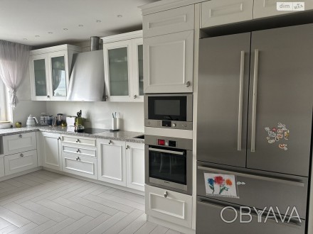 ЖК Абрикос. Продаж 3к. квартири. Площа 121 кв.м. Квартира складається з кухні, в. . фото 1