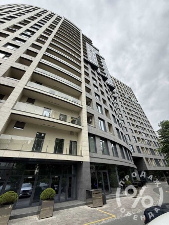 3-комнатная квартира, 209.00 кв.м. Киев. фото 1 3-комнатная квартира, 209.00 кв.м. Киев. фото 1