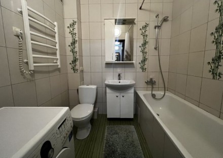 Продам однокімнатну квартиру. Киевский. фото 6 Таїрова, Київський район, ЖМ Радужний
Будинок 2012р.п. У центрі мікрорайону.
У. Киевский. фото 6