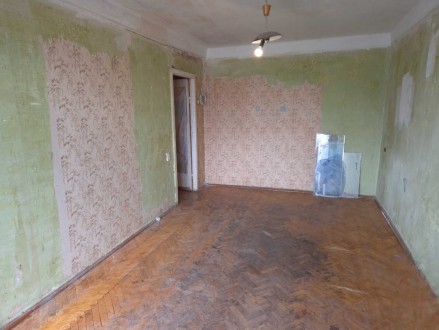 2 кімнатна кв.вул. Березняківська 14а Березняки під ремонт. Киев. фото 1 2 кімнатна кв.вул. Березняківська 14а Березняки під ремонт. Киев. фото 1