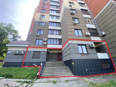 Продам офіс\магазин в центрі міста. 1 поверх з окремим входом на червоній лінії. Дніпро. фото 1 Продам офіс\магазин в центрі міста. 1 поверх з окремим входом на червоній лінії. Дніпро. фото 1