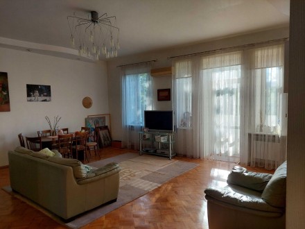 4-комнатная квартира, 112.7 м.кв.. Харків. фото 1 4-комнатная квартира, 112.7 м.кв.. Харків. фото 1