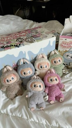 Мягкая фигурка игрушка-сюрприз Labubu Лабубу – брелок 16 см. Запорожье. фото 1 Мягкая фигурка игрушка-сюрприз Labubu Лабубу – брелок 16 см. Запорожье. фото 1
