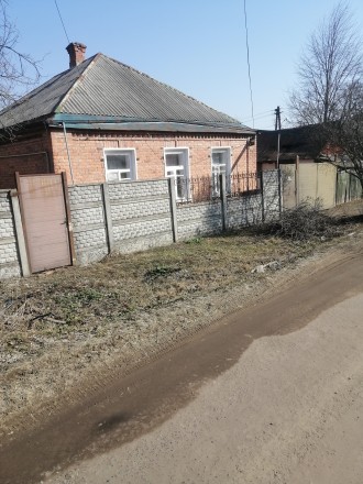 Продам пол дома срочно. Харьков. фото 1 Продам пол дома срочно. Харьков. фото 1