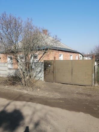 Продам пол дома срочно. Харьков. фото 1 Продам пол дома срочно. Харьков. фото 1