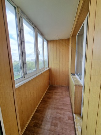 2 кімнатна квартира 54м2, 8/9 в районі Hollywood. Чернигов. фото 1 2 кімнатна квартира 54м2, 8/9 в районі Hollywood. Чернигов. фото 1