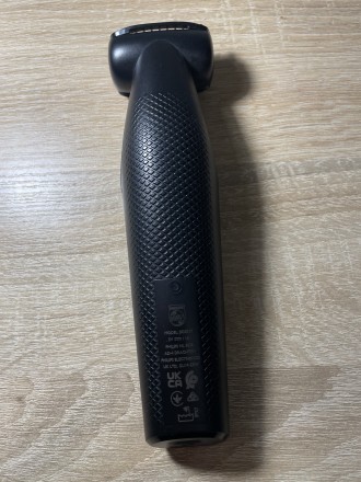 Электробритва Philips Bodygroom. . фото 4 Новая электробритва, комплектация вся, зарядный кабель, насадка, документация. . фото 4