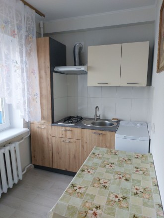 Оренда 2кімн.см, вул. Мілютенко 7а, м. Чернігівська, 10 хв. Київ. фото 1 Оренда 2кімн.см, вул. Мілютенко 7а, м. Чернігівська, 10 хв. Київ. фото 1