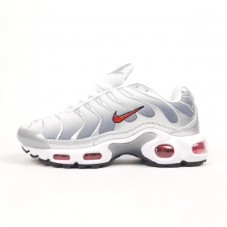 Nike Air Max Plus TN білі з червоним та сріблом. Київ. фото 1 Nike Air Max Plus TN білі з червоним та сріблом. Київ. фото 1
