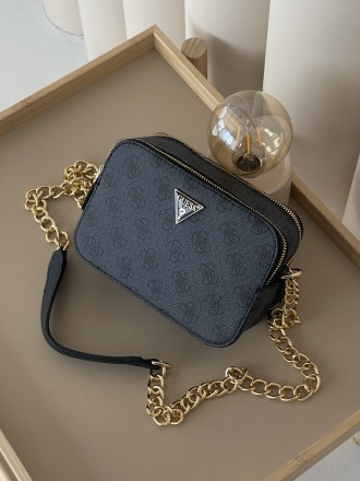 Guess кросс-боді чорний. Київ. фото 1 Guess кросс-боді чорний. Київ. фото 1