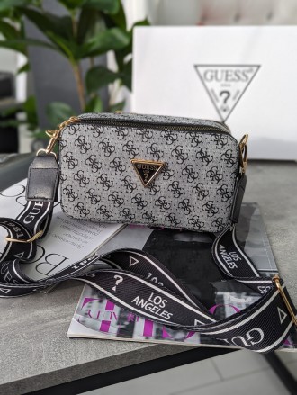 Сумочка Guess кросс-боді міні лого сірий. Київ. фото 1 Сумочка Guess кросс-боді міні лого сірий. Київ. фото 1