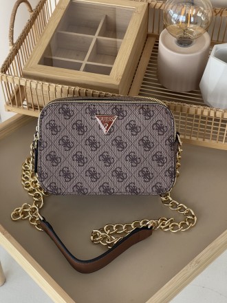 Guess кросс-боді бежевий. Київ. фото 1 Guess кросс-боді бежевий. Київ. фото 1
