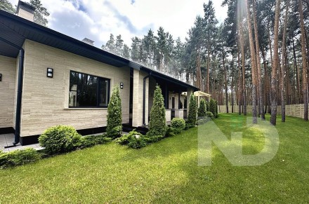 дом, 285 кв.м. . фото 7
Общая площадь: 285 м2
Жилая площадь: 96 м2
Площадь кухни: 70 м2
Площадь участка. . фото 7