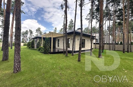 дом, 285 кв.м. . фото 1
Общая площадь: 285 м2
Жилая площадь: 96 м2
Площадь кухни: 70 м2
Площадь участка. . фото 1