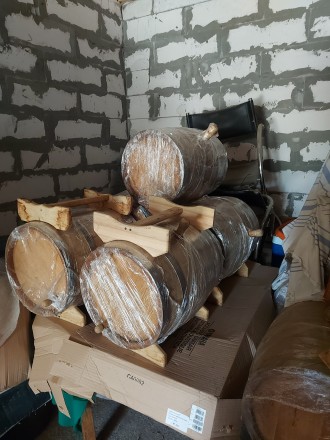 Бочки дубові б/у 30л. Умань. фото 1