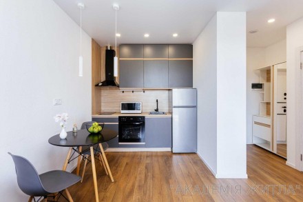 1-комнатная квартира, 35 м.кв.. Київ. фото 1 1-комнатная квартира, 35 м.кв.. Київ. фото 1