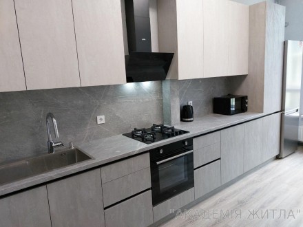 1-комнатная квартира, 40 м.кв.. Київ. фото 1 1-комнатная квартира, 40 м.кв.. Київ. фото 1
