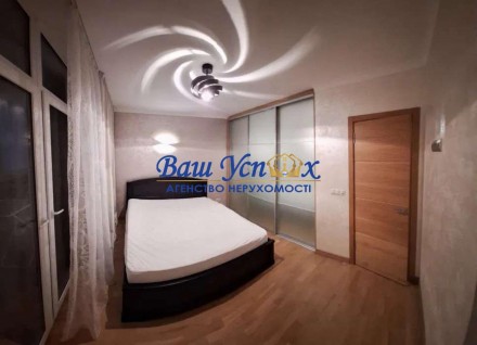 Продаж 3 кімнатної квартири на Драгоманова. Ашан. Позняки.. Киев. фото 1 Продаж 3 кімнатної квартири на Драгоманова. Ашан. Позняки.. Киев. фото 1