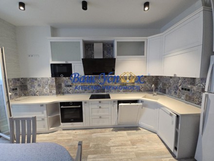Продаж 1 ком с ремонтом ул Юрия Поправки .метро Черниговская . Киев. фото 1 Продаж 1 ком с ремонтом ул Юрия Поправки .метро Черниговская . Киев. фото 1