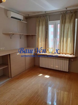 Продажа 3 ком квартиры, Урловская, Осокорки, ТЦ River Mall. Киев. фото 1 Продажа 3 ком квартиры, Урловская, Осокорки, ТЦ River Mall. Киев. фото 1
