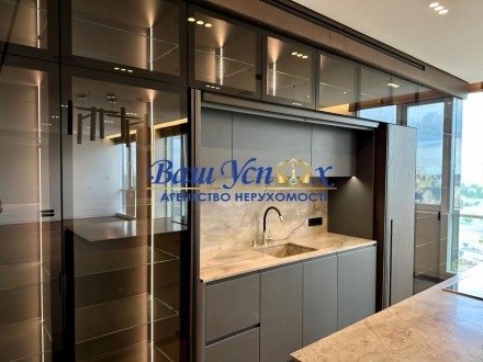 Продажа пентхауса, центр, ЖК Royal Tower, ул. Саксаганского, Голосеево. Киев. фото 1 Продажа пентхауса, центр, ЖК Royal Tower, ул. Саксаганского, Голосеево. Киев. фото 1