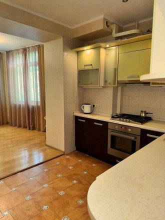 4-комнатная квартира, 105 м.кв.. Харків. фото 1 4-комнатная квартира, 105 м.кв.. Харків. фото 1
