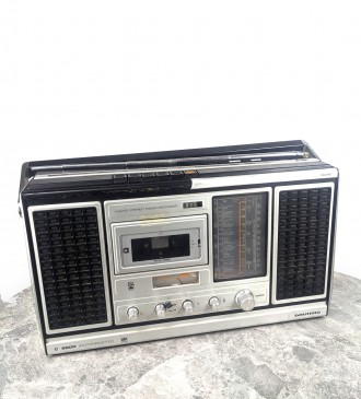 Магнітола Grundig C 8800 з Європи (працює як радіо). Луцьк. фото 1 Магнітола Grundig C 8800 з Європи (працює як радіо). Луцьк. фото 1