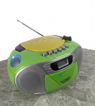 Музичний центр Blaupunkt B11 PLL (зелений, CD/FM/касети) — Привезений з Європи. Луцьк. фото 1 Музичний центр Blaupunkt B11 PLL (зелений, CD/FM/касети) — Привезений з Європи. Луцьк. фото 1